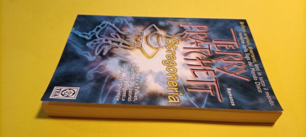 Terry Pratchett, Stregoneria, Tea - immagine 2