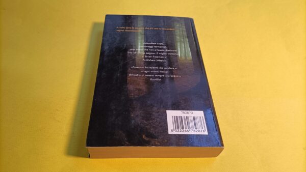 Brian Freeman, Polvere e sangue, Mondolibri - immagine 3