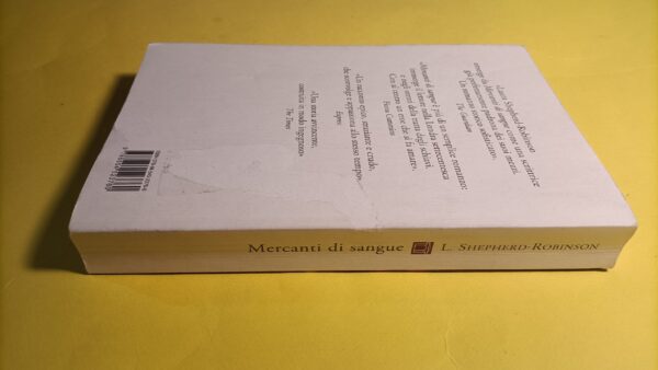 Laura Shepherd-Robinson, Mercanti di sangue, Neri Pozza - immagine 3