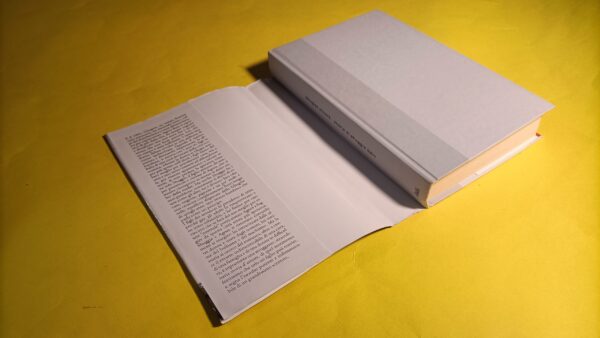 Douglas Stuart, Storia di Shuggie Bain, Mondolibri - immagine 4