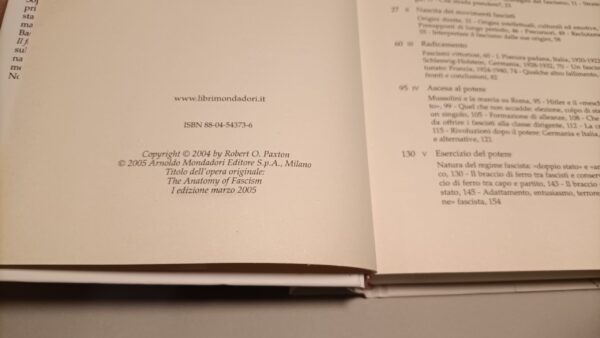 Robert O. Paxton, Il fascismo in azione, Mondadori Le Scie - 1a edizione 2005 - immagine 4