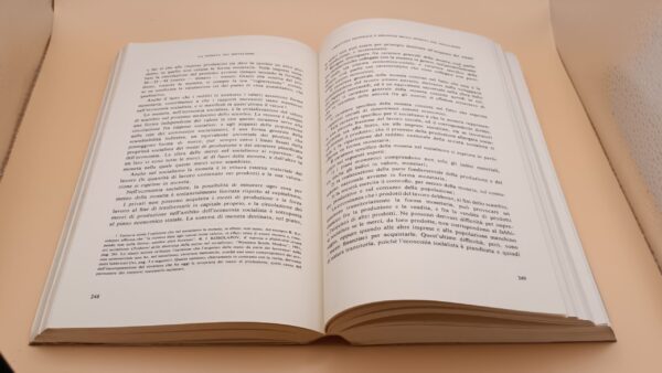 Bronislaw Minc, Economia politica del socialismo, Feltrinelli 1a edizione 1967 - immagine 5