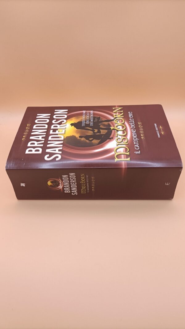 Brandon Sanderson, Mistborn Il campione delle ere, Fanucci - immagine 6