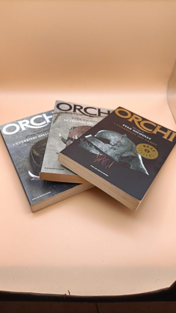 Stan Nicholls, Orchi - trilogia, Oscar Mondadori - immagine 2