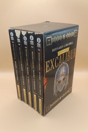 Bernard Cornwell, Il romanzo di Excalibur - Cofanetto 5 voll., Oscar Mondadori